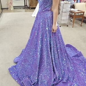 Elegant Purple Sequin Prom Dress